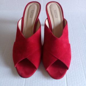 BARNEYS NEW YORK RED DOUBLE CRISS CROSS STRAP SLIP ON SANDAL HEEL  SHOE SIZE 41
